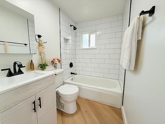 5th image of 123 S McClelland St #4