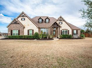 3710 Swan Lake Dr, Midlothian, TX 76065