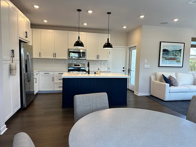 4004 Shada Ln — Photo 40