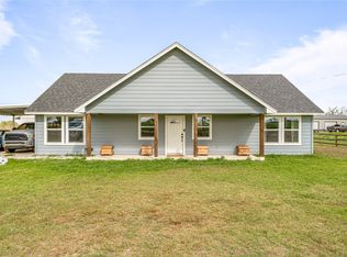 561 Erwin Rd, Poolville, TX 76487