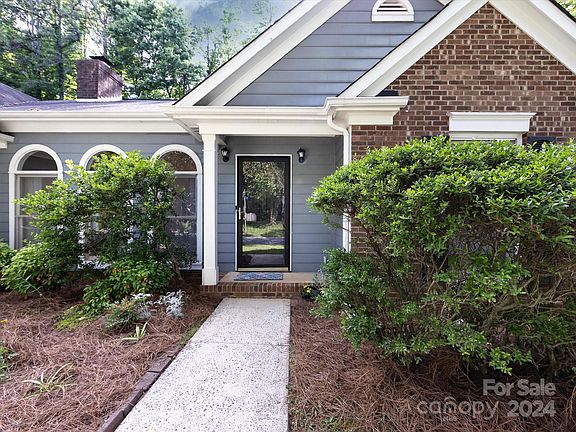 3rd image of 8709 Hornwood Ct
