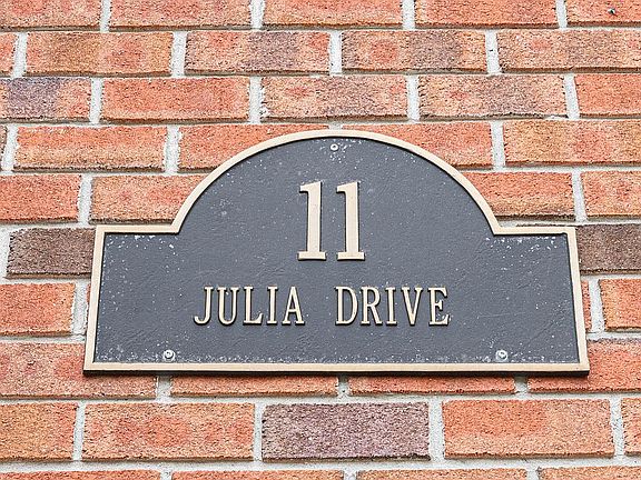 2nd image of 11 Julia Dr