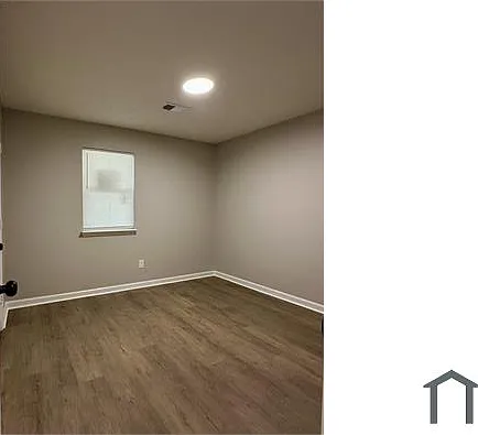 343 Martin Dr — Photo 8