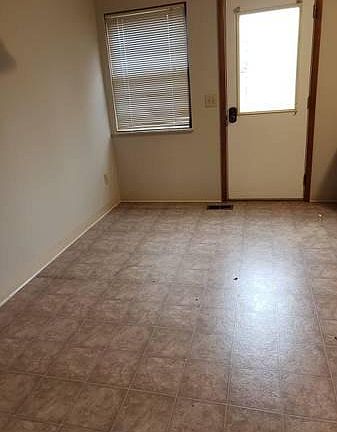 3rd image of 3016 Sawdust Ln
