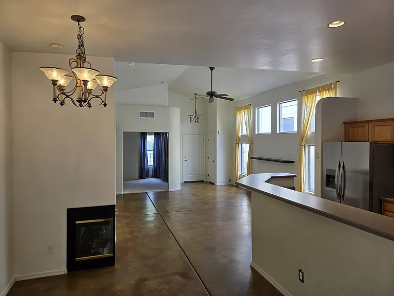 1382 E English Ivy Ct — Photo 7