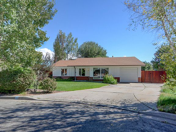 3rd image of 88 Granada Dr