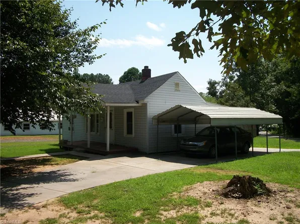 503 Kemp St, Eden, NC 27288