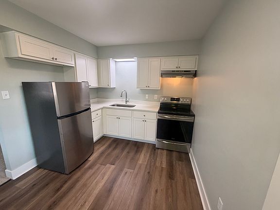 5th image of 1150 N Indiana St #4