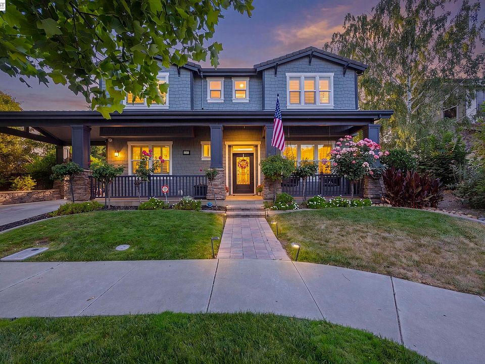 1st image of 2267 Robinson Cir