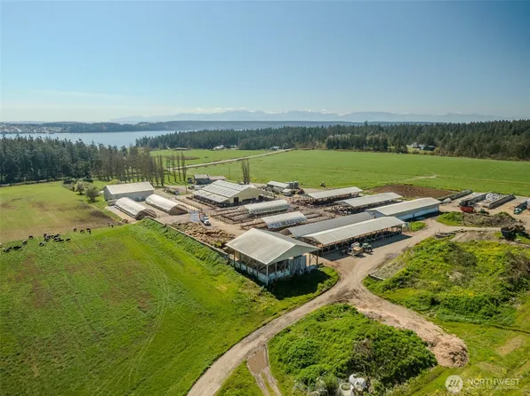 1240 Arnold Road, Oak Harbor, WA 98277