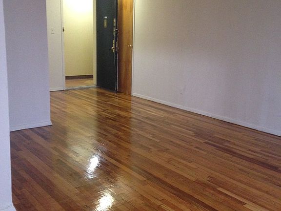 4th image of 490 New York Ave APT 6F