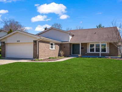 1919 N Pinetree Dr, Arlington Heights, IL, 60004