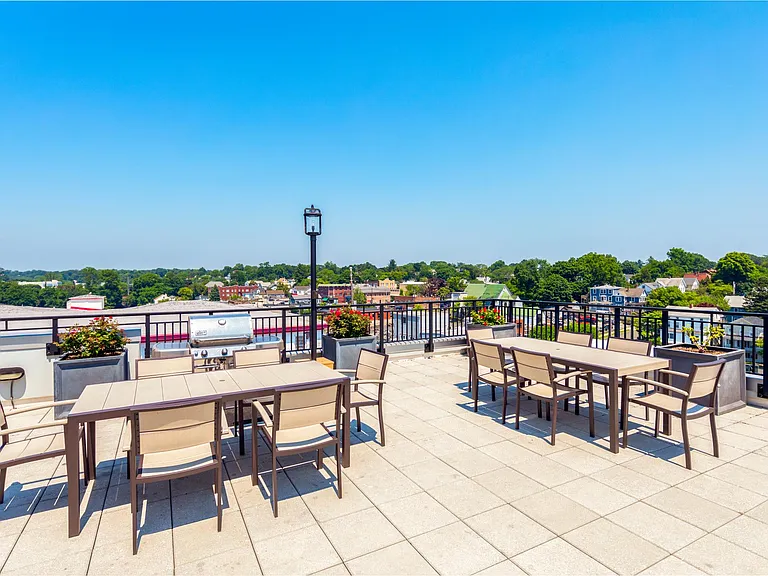 3 Grills and plenty of tables for your guests