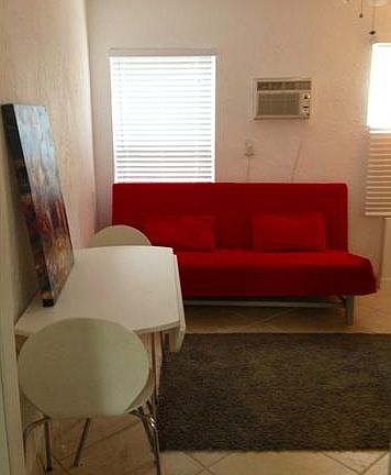 3rd image of 4221 Bougainvilla Dr APT 10