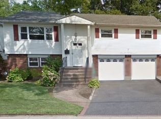 210 Linwood Ave, Cedarhurst, NY 11516