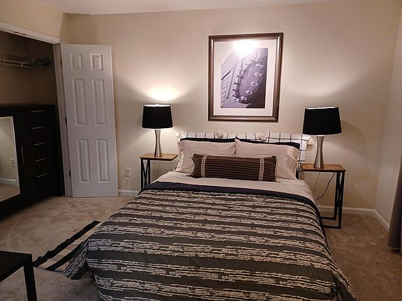 2nd image of 122 Jamestown Ct #101