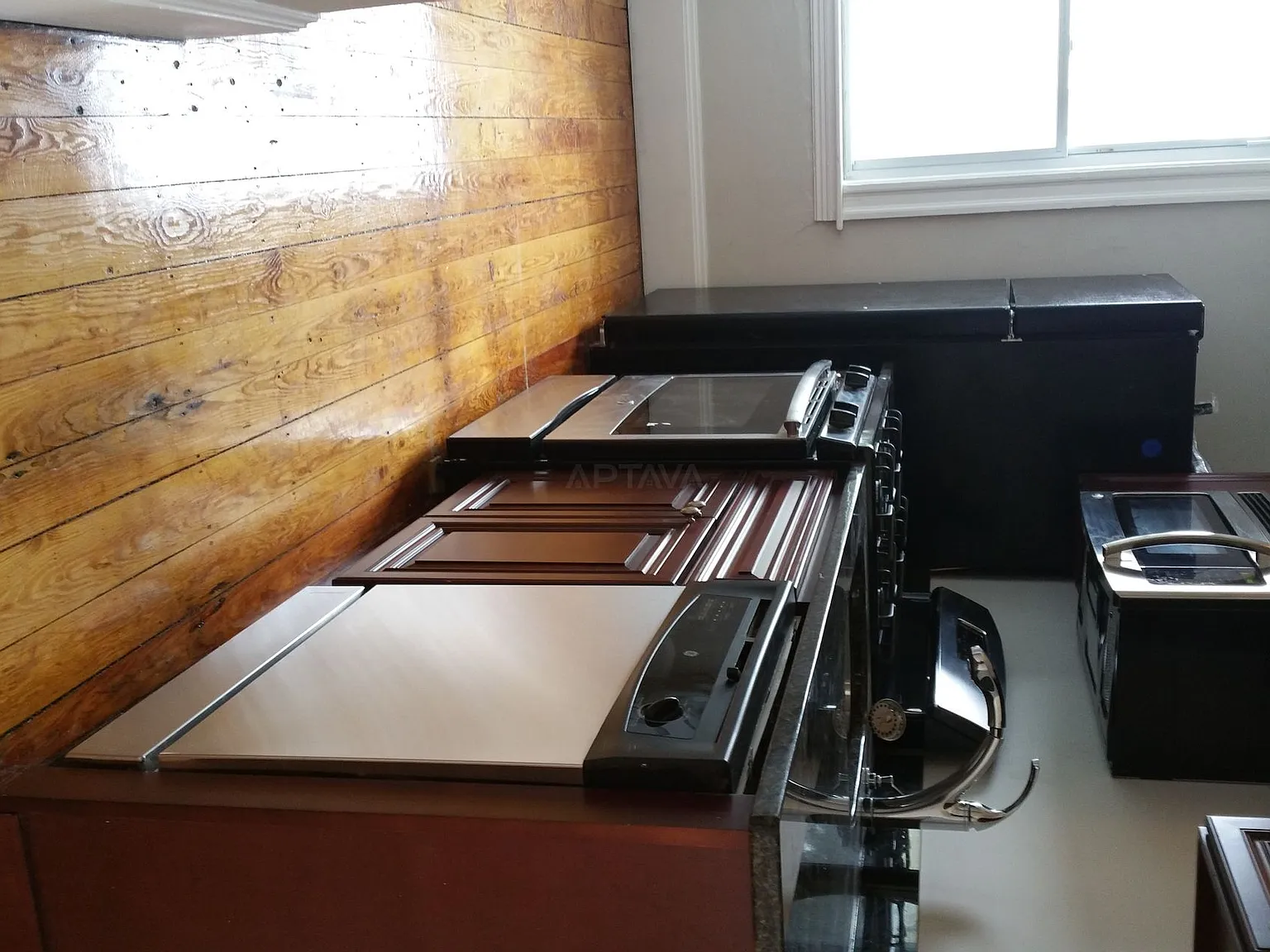 Welcome to this beautifully gut-renovated 3-bedroom, 1 Everything is brand new, including the moder — Photo 2