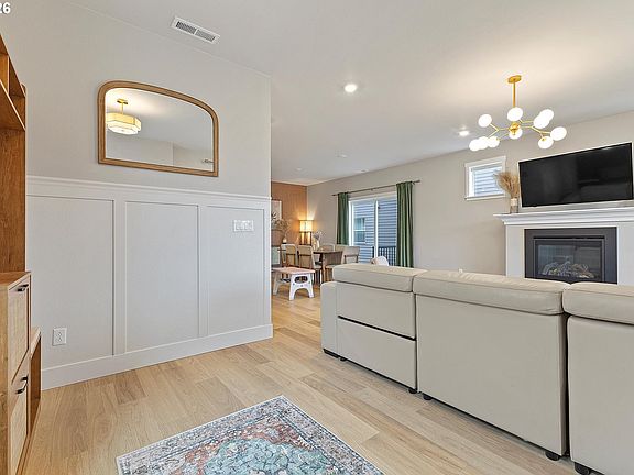 3rd image of 16542 SW Perth Rd