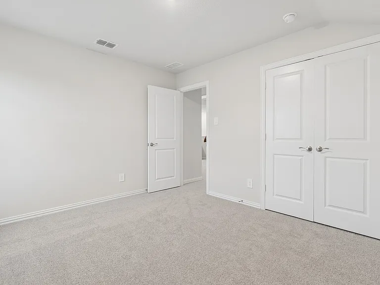 702 Dotty Dr — Photo 20