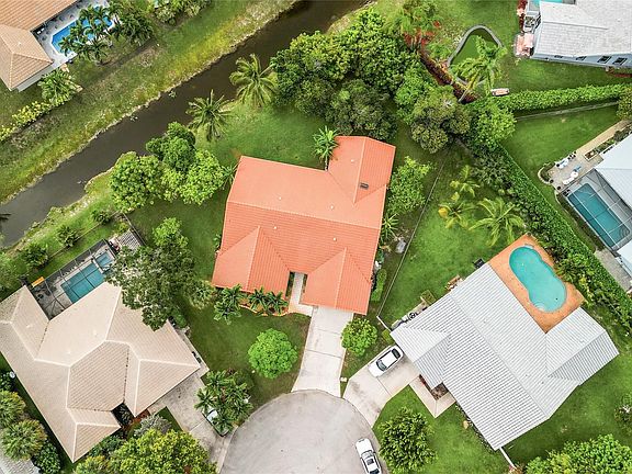 2nd image of 4339 NW 73rd Way