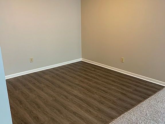 4th image of 580 Cloverfield Ln APT 201
