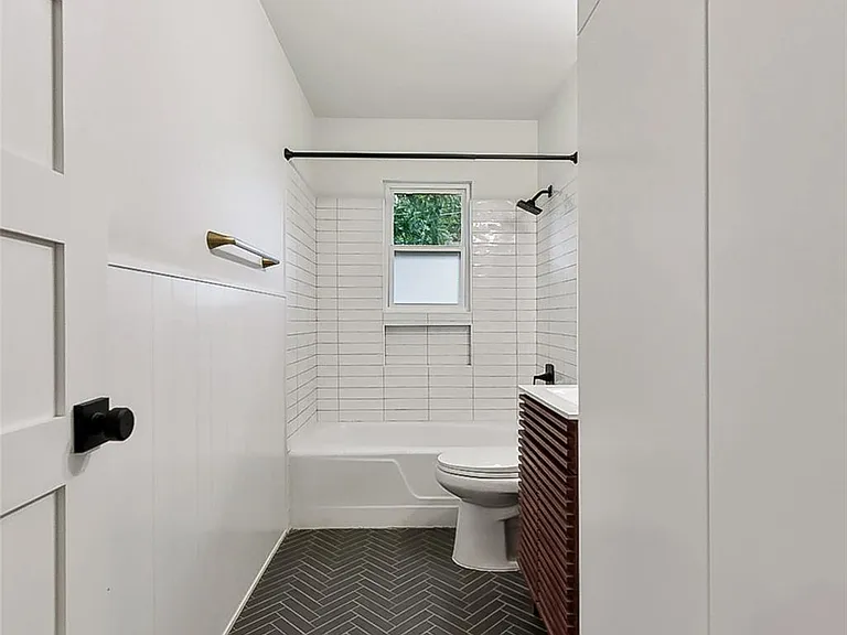 11900 Dove Haven Dr — Photo 15