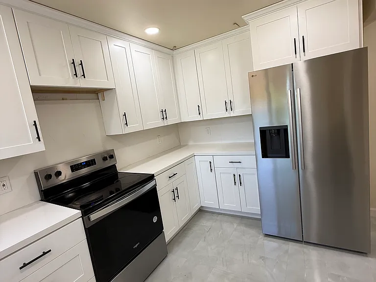 553 Waite Ave — Photo 13