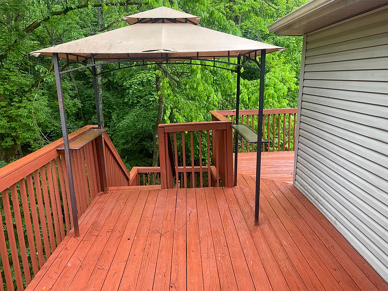 608 Rhodora Rdg — Photo 17