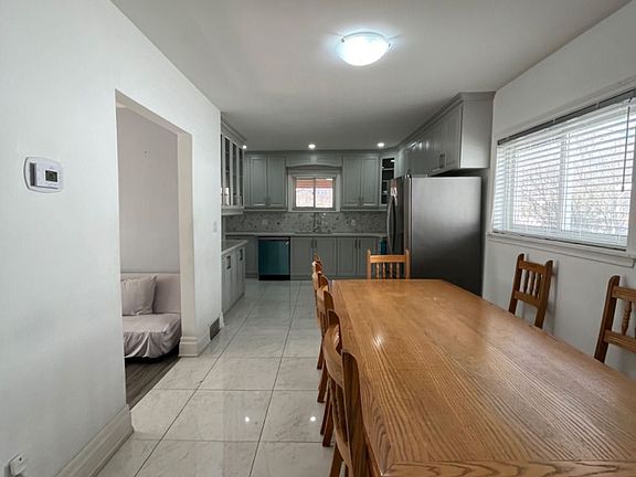 5th image of 5021 Saint Clair Ave