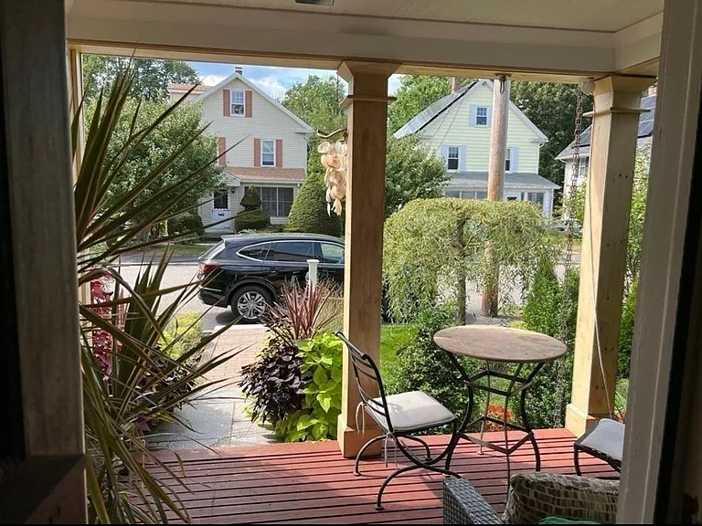 10 Cove Ave — Photo 1