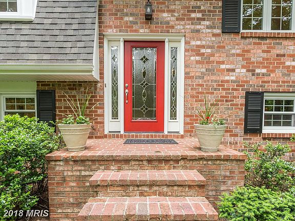 2nd image of 1501 Branchwood Dr