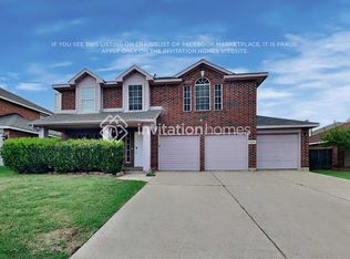 7215 Fossil Garden Dr, Arlington, TX 76002