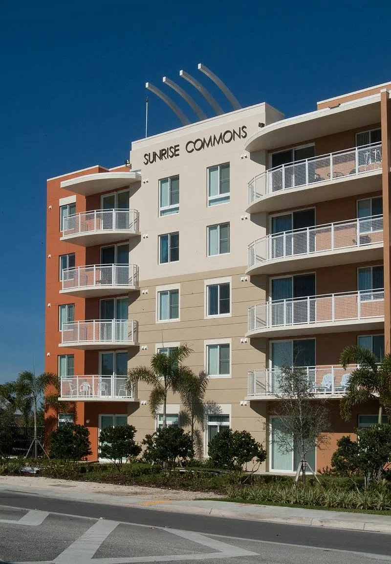 Sunrise Commons — Photo 1