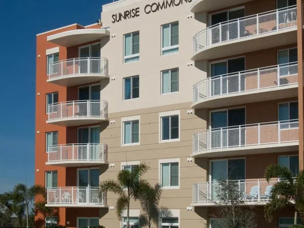 Sunrise Commons