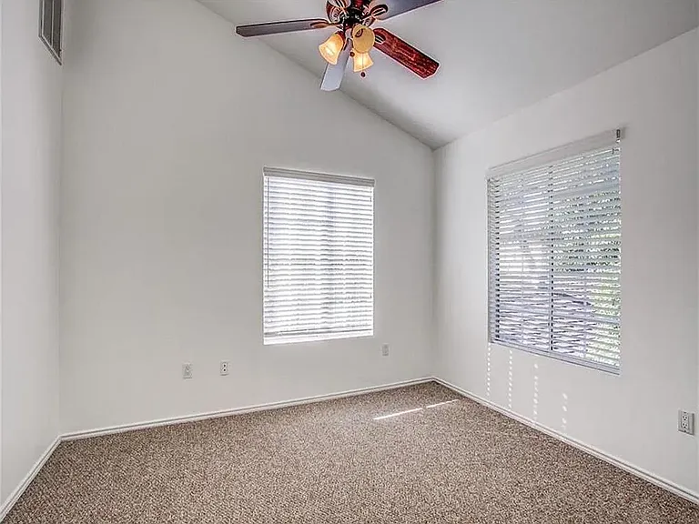 5355 Richard Ave — Photo 4