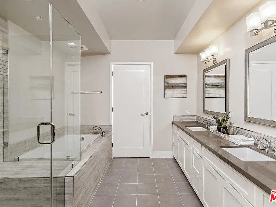 313 S Reeves Dr Beverly Hills CA | Zillow