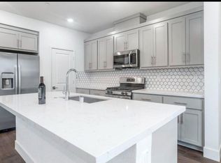 2208 Marina Dr, Lathrop, CA 95330