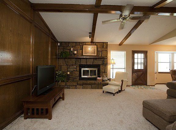 Combo living and dining room