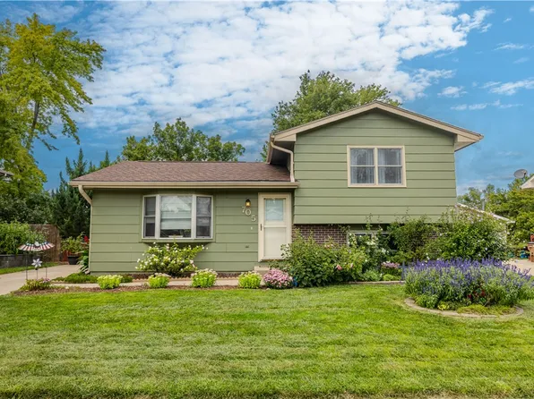 705 NE 9th St, Grimes, IA 50111