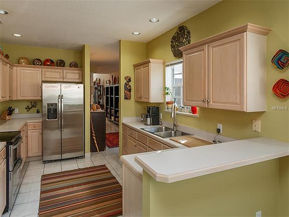 3rd image of 1717 Saint Tropez Ct