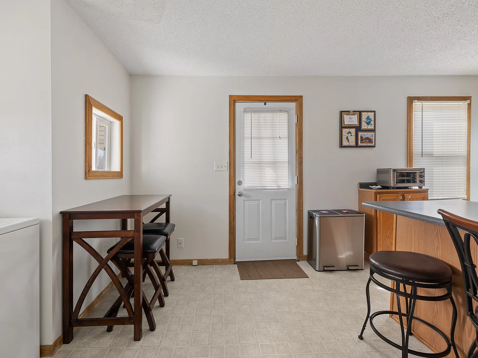 2 bed, $2,500 — Photo 3