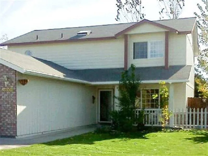 5209 Crane Dr photo 1