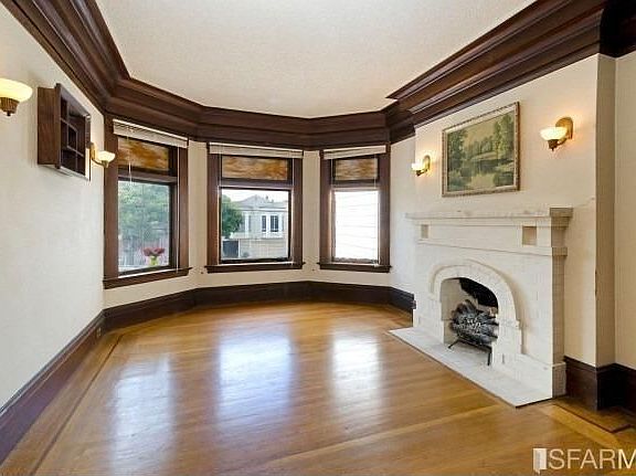 4th image of 1540 Revere Ave