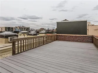 Sold by Avenue Sotheby's International Realty