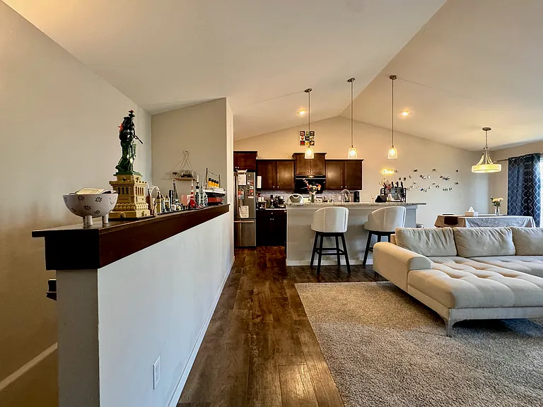 2202 Shady Grove Rd SW — Photo 5