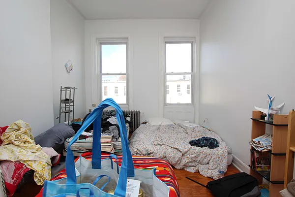 Rented by Nooklyn NYC LLC | media 45