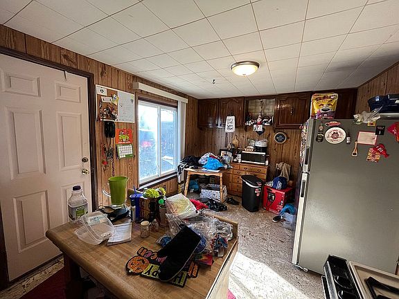 5th image of 1021 Orchard Ave