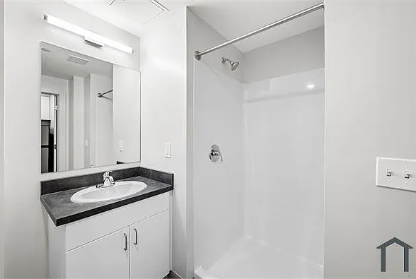 1904 Sansom St #202 — Photo 9