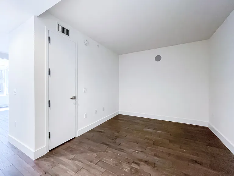 145 Madison Ave #10B — Photo 10