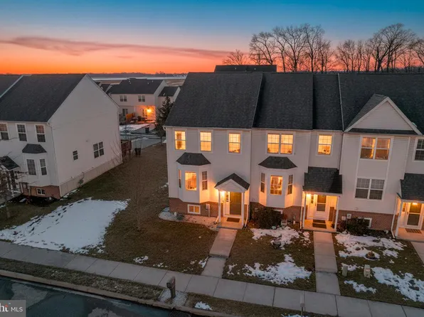 364 Tribbitt St, Dover, DE 19904